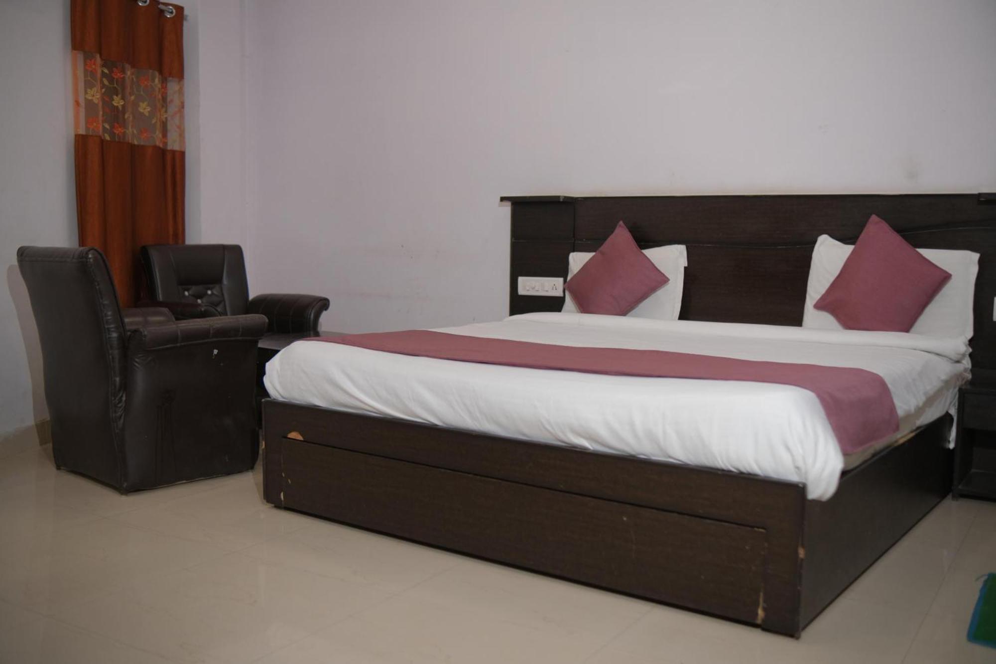 Hotel Quality Time Udaipur Exterior foto